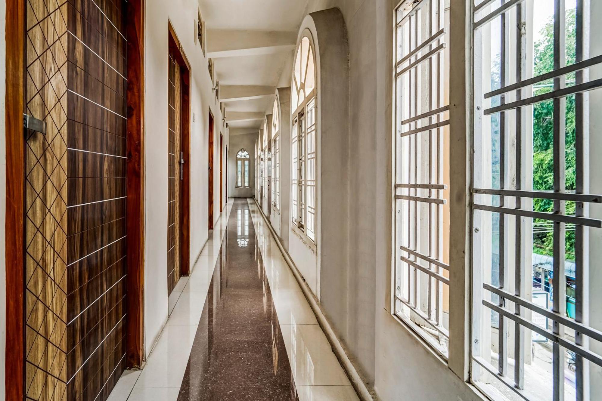 Hotel O Solar Inn Тирупати Екстериор снимка